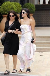 Jessica Szohr feet photo thumbnail