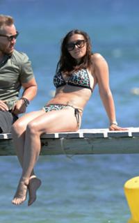 Kym Marsh feet photo thumbnail