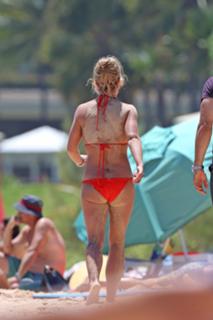 Britney Spears feet photo thumbnail