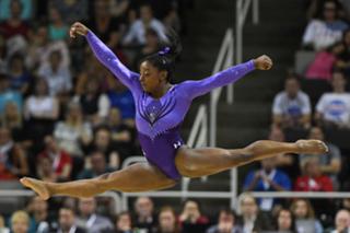 Simone Biles feet photo thumbnail