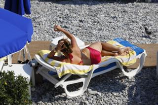 Coleen Rooney feet photo thumbnail
