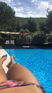 Ludovica Frasca feet photo thumbnail