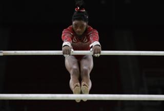 Simone Biles feet photo thumbnail