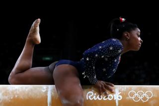 Simone Biles feet photo thumbnail