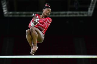 Simone Biles feet photo thumbnail