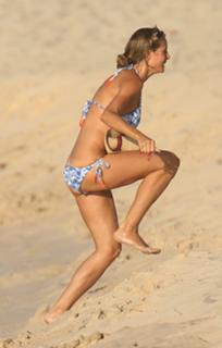 Heidi Klum feet photo thumbnail