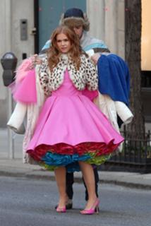 Isla Fisher feet photo thumbnail