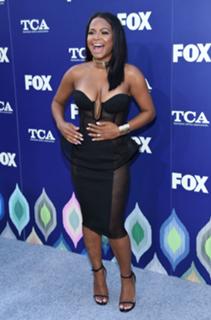 Christina Milian feet photo thumbnail