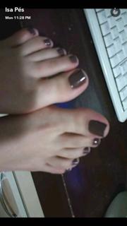 Isa Pes feet photo thumbnail