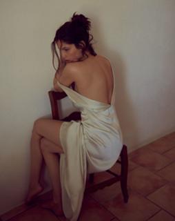 Laetitia Casta feet photo thumbnail