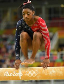 Simone Biles feet photo thumbnail