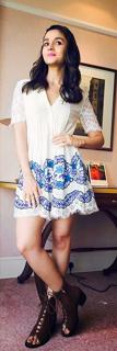 Alia Bhatt feet photo thumbnail