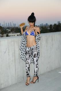Bai Ling feet photo thumbnail