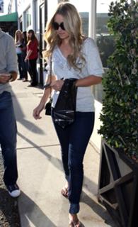 Lauren Conrad feet photo thumbnail