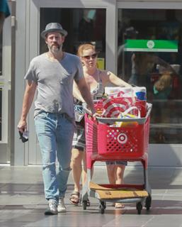 Amy Adams feet photo thumbnail
