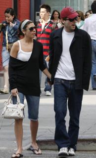Jamie-Lynn Sigler feet photo thumbnail