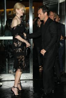 Nicole Kidman feet photo thumbnail
