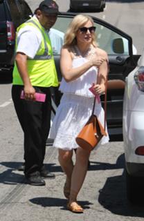 Kristen Bell feet photo thumbnail
