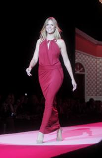 Heidi Klum feet photo thumbnail