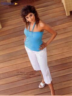 Paola Núñez feet photo 3