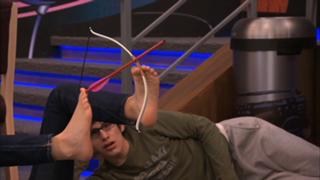 Victoria Justice feet photo thumbnail