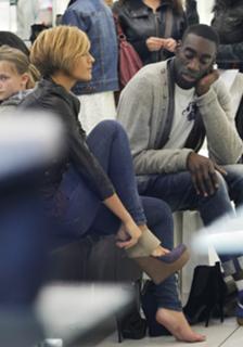 Frankie Bridge feet photo thumbnail