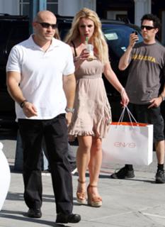 Britney Spears feet photo thumbnail