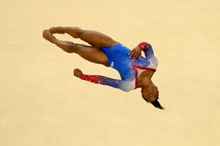 Simone Biles feet photo thumbnail
