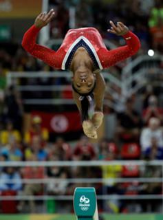 Simone Biles feet photo thumbnail
