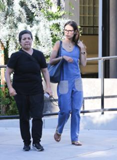 Jordana Brewster feet photo thumbnail