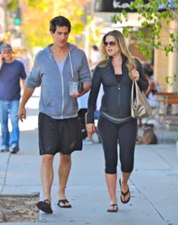 Ali Larter feet photo thumbnail