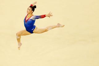 Aly Raisman feet photo thumbnail