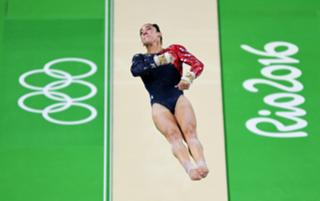 Aly Raisman feet photo thumbnail