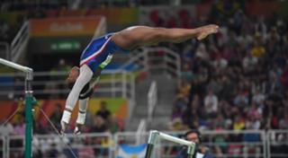 Simone Biles feet photo thumbnail