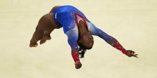 Simone Biles feet photo thumbnail