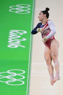 Aly Raisman feet photo thumbnail