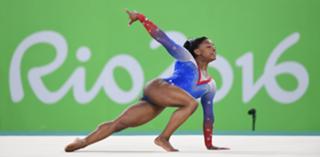 Simone Biles feet photo thumbnail