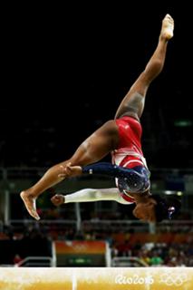 Simone Biles feet photo thumbnail