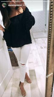 Daniella Monet feet photo thumbnail