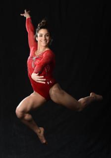 Aly Raisman feet photo thumbnail