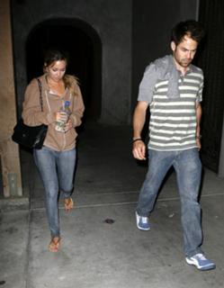 Lauren Conrad feet photo thumbnail