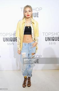 Pia Mia feet photo thumbnail
