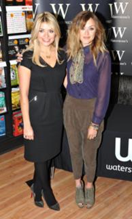 Fearne Cotton feet photo thumbnail