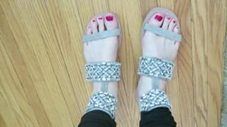 Brittani Taylor feet photo thumbnail