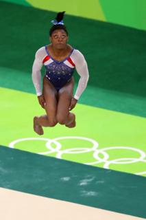 Simone Biles feet photo thumbnail