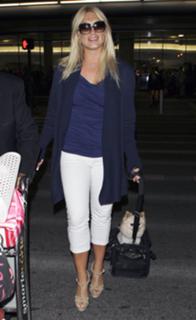 Brooke Hogan feet photo thumbnail