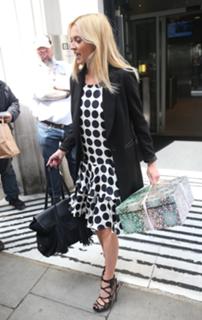 Fearne Cotton feet photo thumbnail