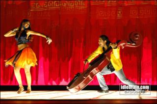 Ileana D'Cruz feet photo thumbnail