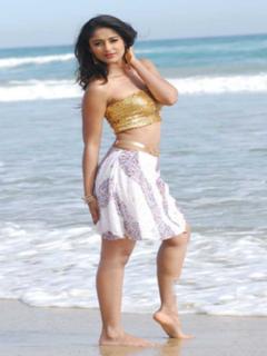Ileana D'Cruz feet photo thumbnail