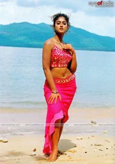 Ileana D'Cruz feet photo thumbnail